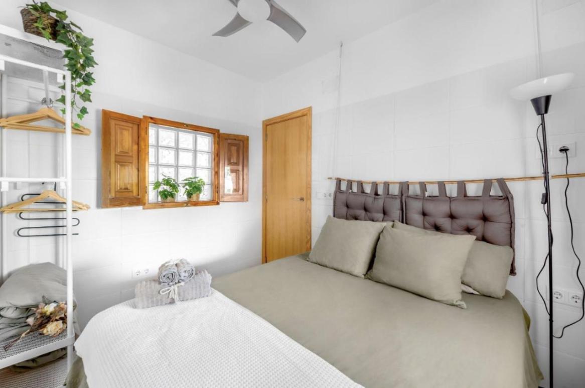 La Bombonera Guest House Catadau ภายนอก รูปภาพ