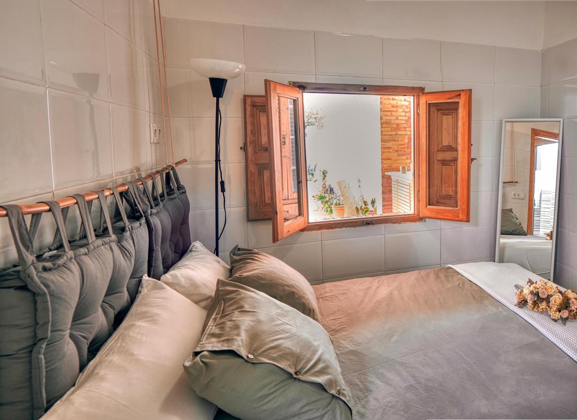 La Bombonera Guest House Catadau ภายนอก รูปภาพ